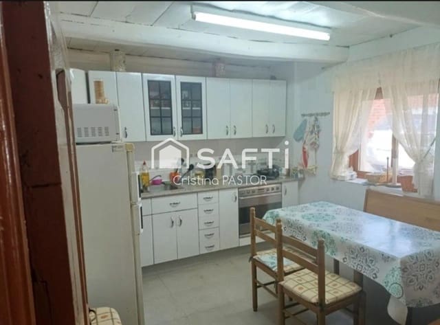 3 chambre Finca/Maison de Campagne à vendre à Santa Cristina de Valmadrigal - 37 000 € (Ref: 9999895)
