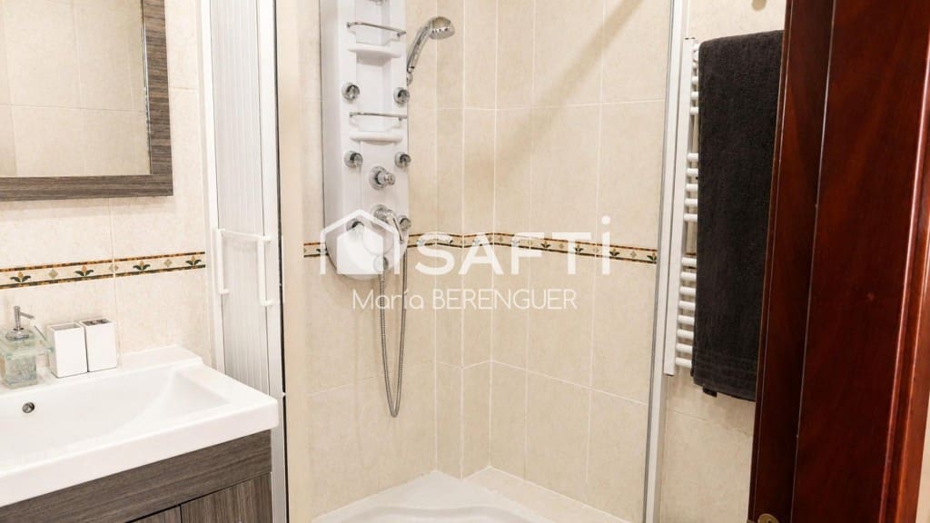 3 sovrum Lägenhet till salu i Sant Feliu de Codines - 239 900 € (Ref: 9999897)