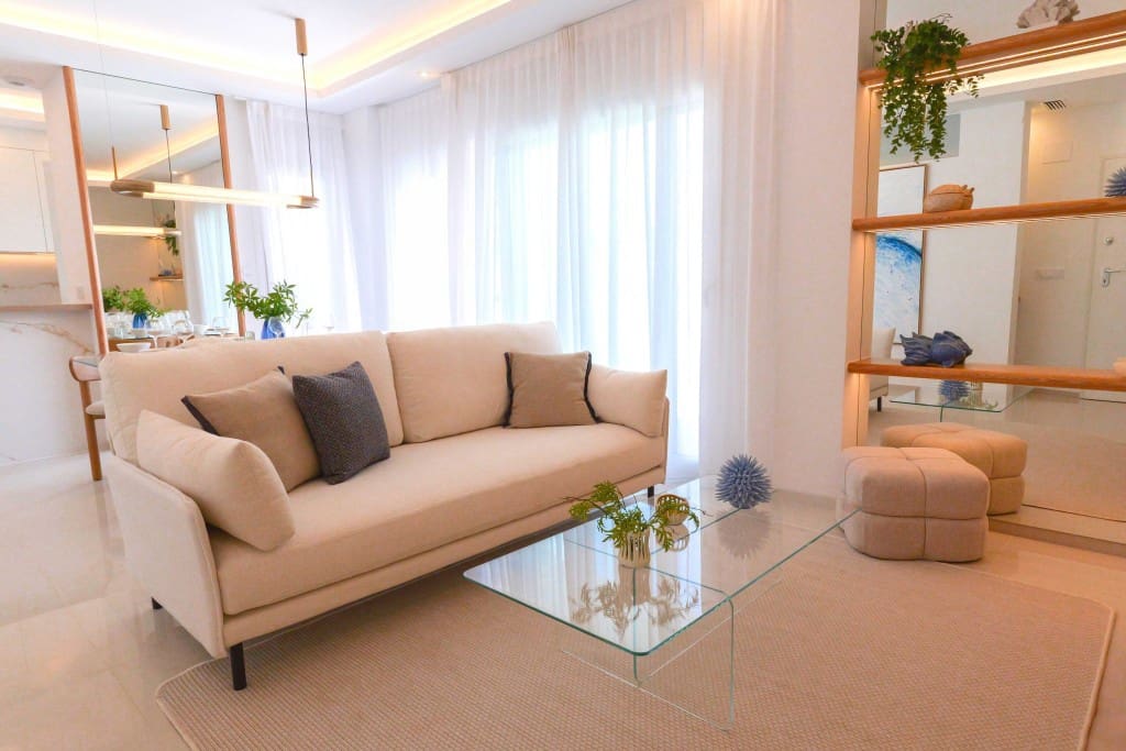 3 slaapkamer Villa te koop in Ciudad Quesada met zwembad - € 430.000 (Ref: 9999900)