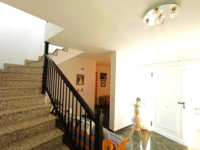 3 chambre Villa/Maison à vendre à La Oliva avec piscine - 440 000 € (Ref: 7770454)