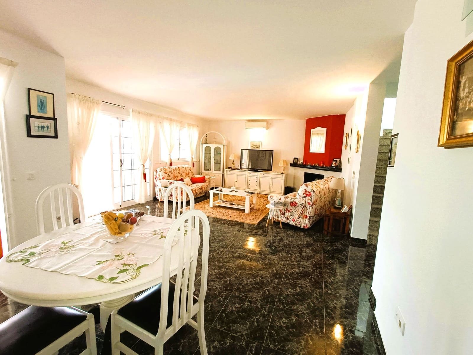 3 chambre Villa/Maison à vendre à La Oliva avec piscine - 440 000 € (Ref: 7770454)