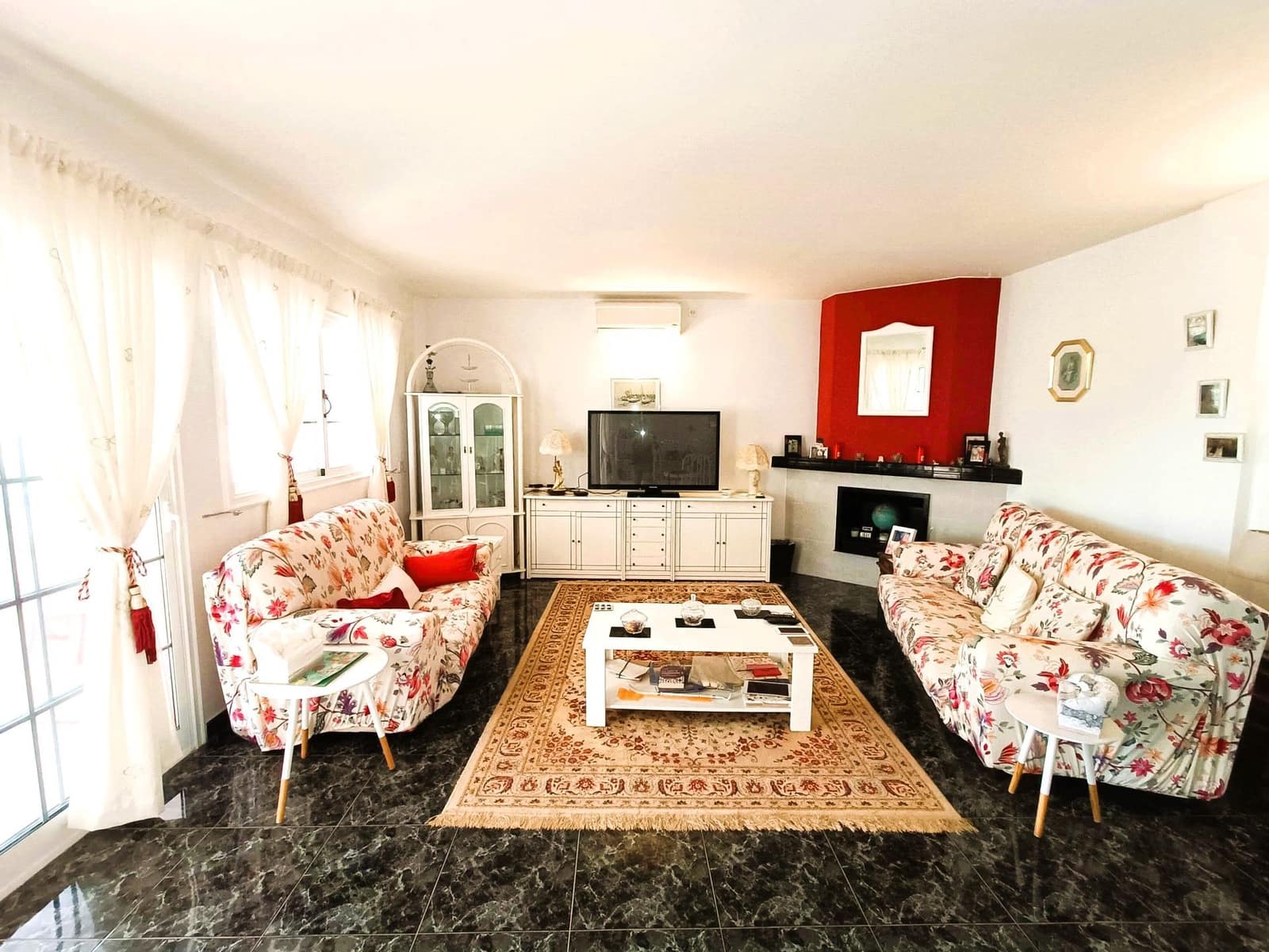 3 chambre Villa/Maison à vendre à La Oliva avec piscine - 440 000 € (Ref: 7770454)