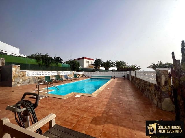 3 camera da letto Villa in vendita in La Oliva con piscina garage - 440.000 € (Rif: 7770454)