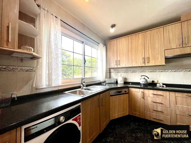 3 camera da letto Villa in vendita in La Oliva con piscina garage - 440.000 € (Rif: 7770454)