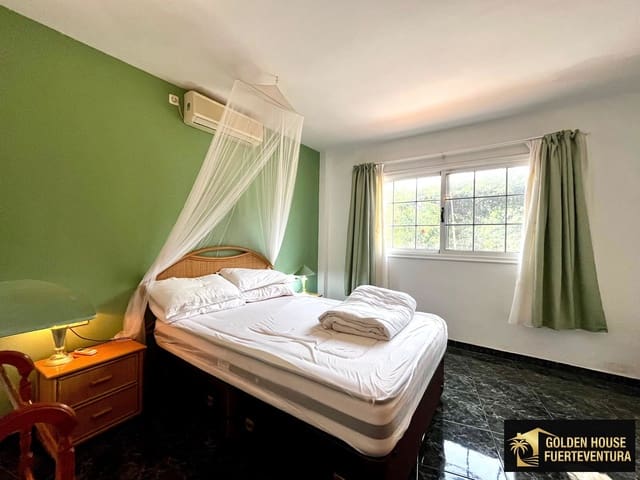 3 camera da letto Villa in vendita in La Oliva con piscina garage - 440.000 € (Rif: 7770454)