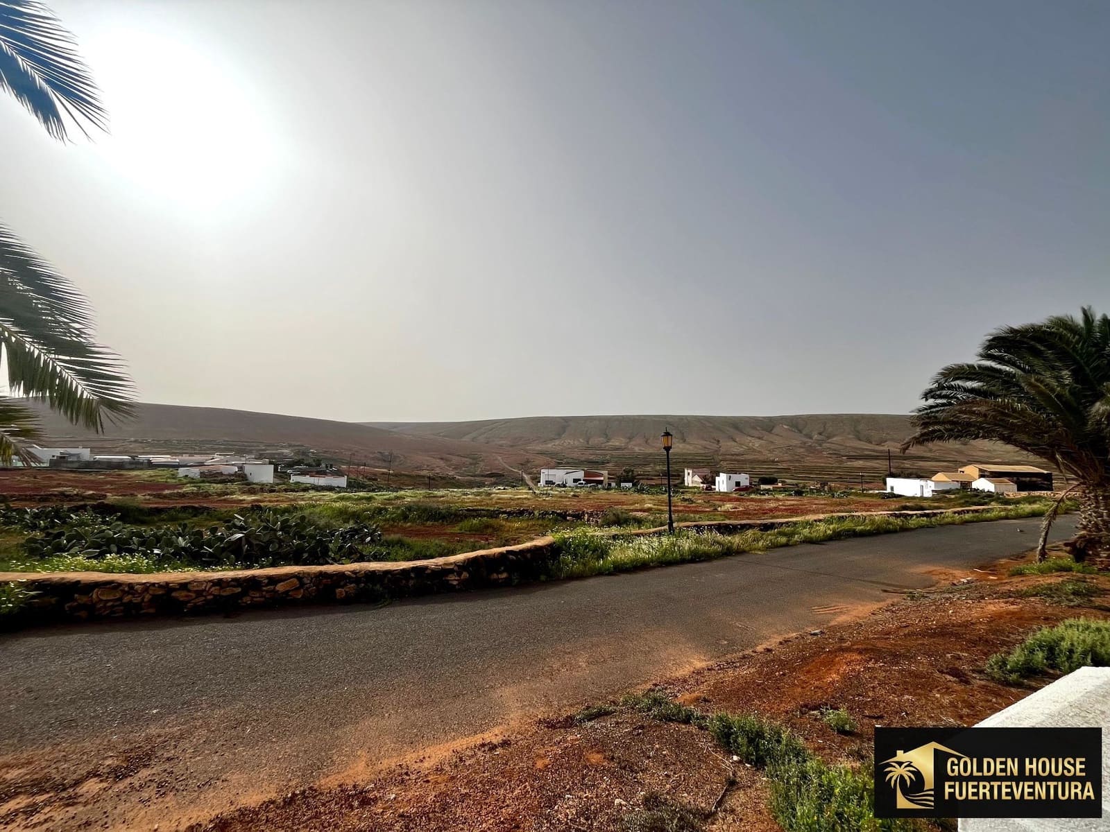 3 makuuhuone Huvila myytävänä paikassa La Oliva mukana uima-altaan 
autotalli - 440 000 € (Ref: 7770454)