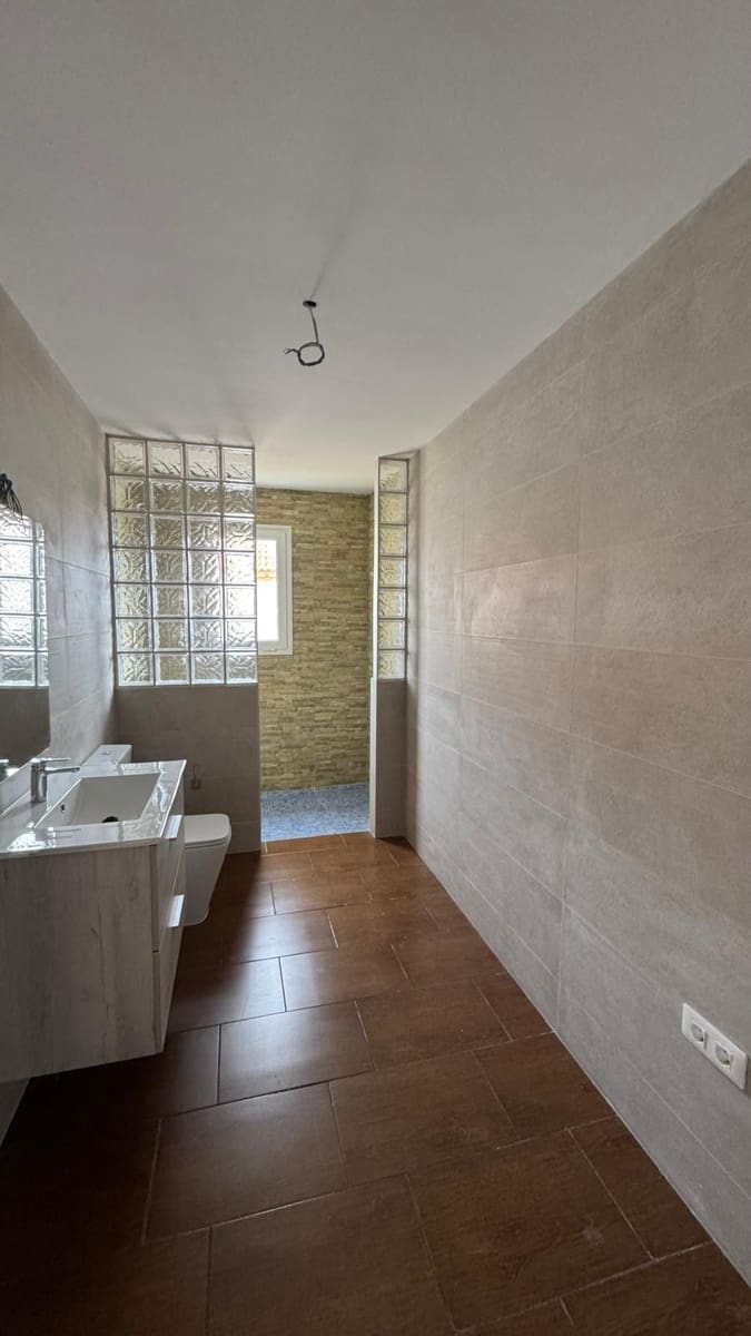 3 slaapkamer Villa te koop in Antigua - € 310.000 (Ref: 8826069)