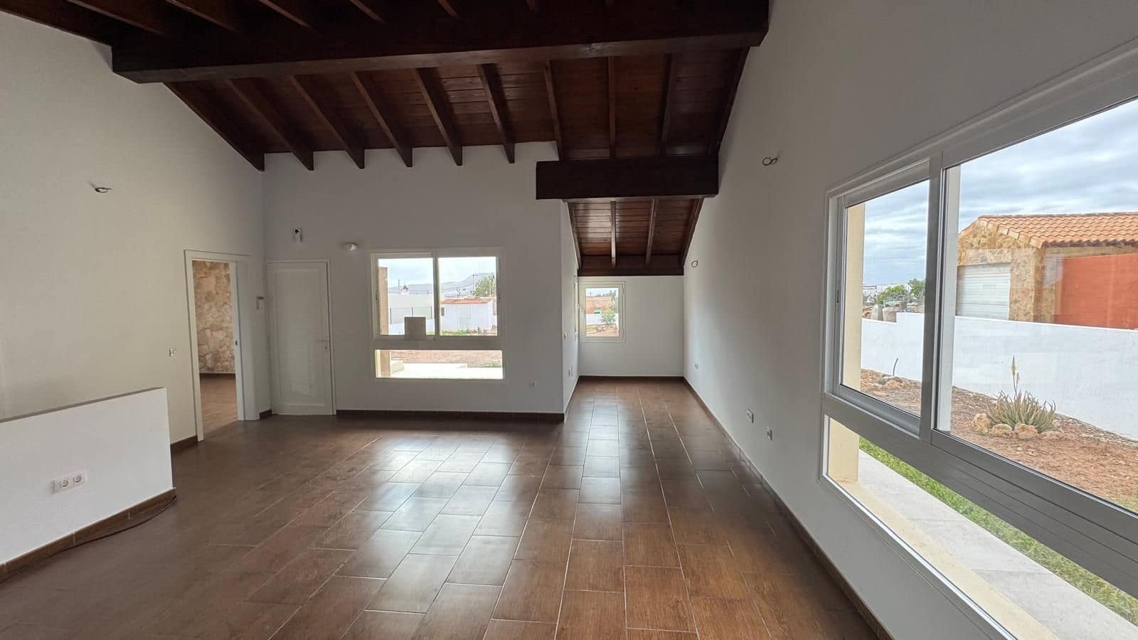 3 slaapkamer Villa te koop in Antigua - € 310.000 (Ref: 8826069)