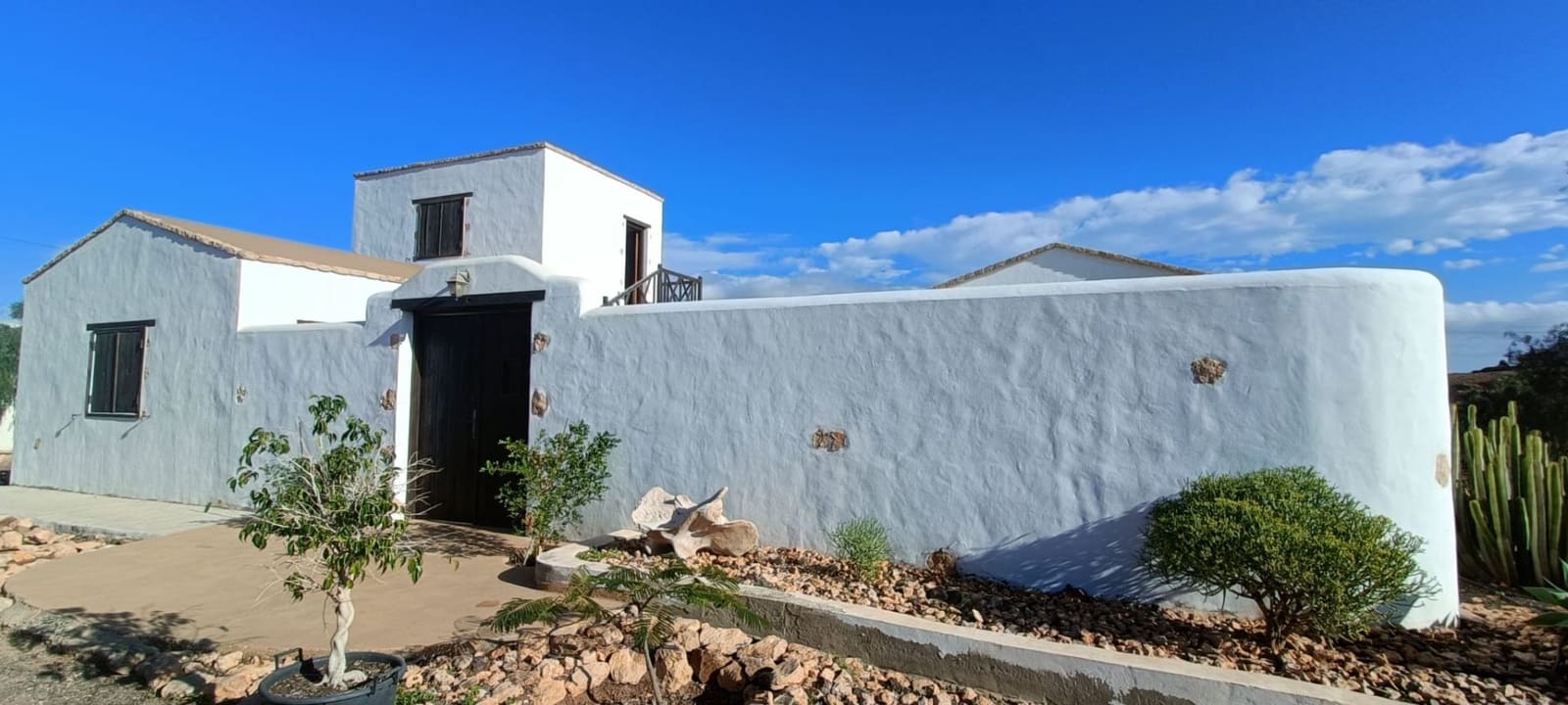 3 soveværelse Villa til salg i Tuineje med swimmingpool - € 469.000 (Ref: 8826073)