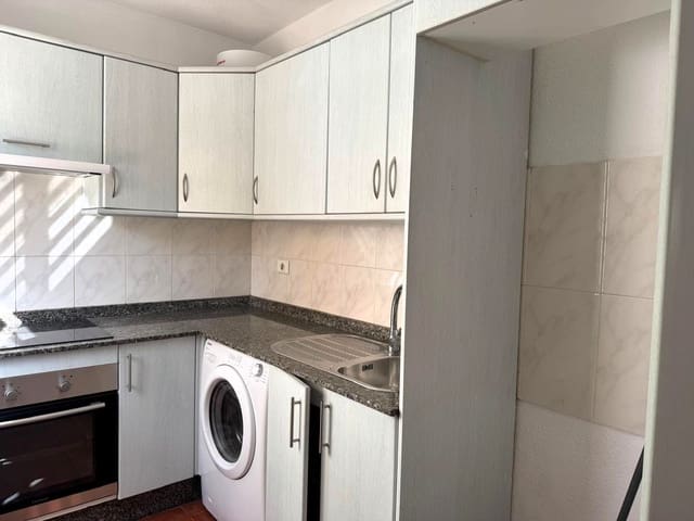 3 soveværelse Byhus til salg i Caleta de Fuste, Antigua med swimmingpool - € 249.000 (Ref: 8914859)