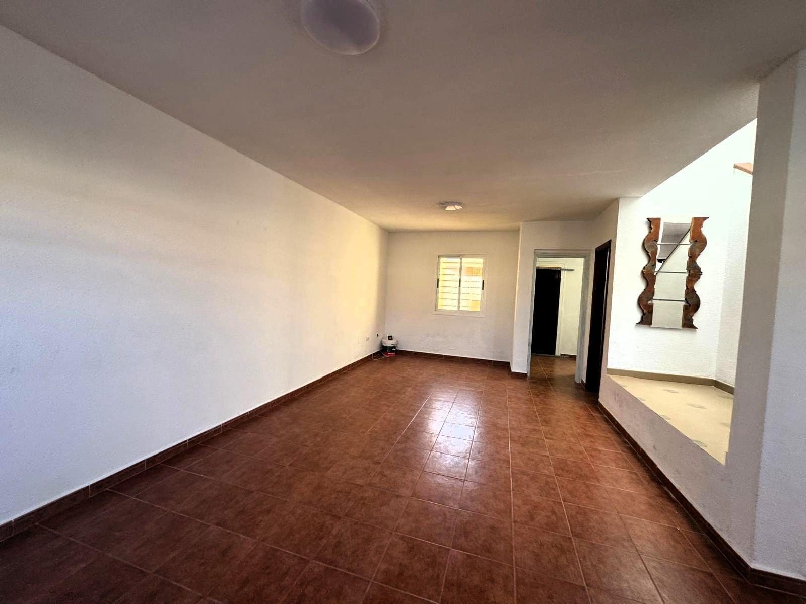 3 makuuhuone Omakotitalo myytävänä paikassa Caleta de Fuste mukana uima-altaan - 249 000 € (Ref: 8914859)