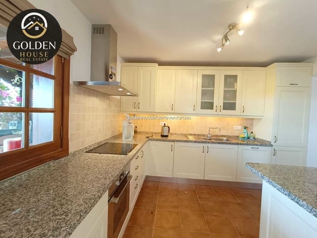 3 chambre Villa/Maison à vendre à Antigua avec piscine - 390 000 € (Ref: 9145252)