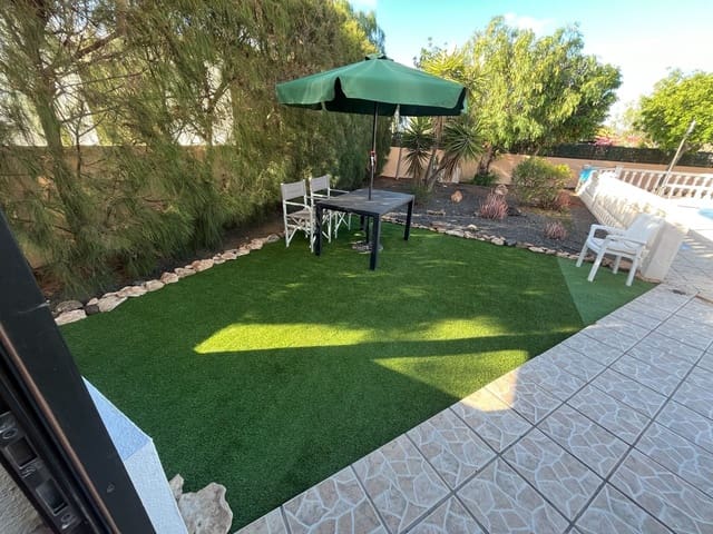 3 chambre Villa/Maison à vendre à Antigua avec piscine - 390 000 € (Ref: 9145252)