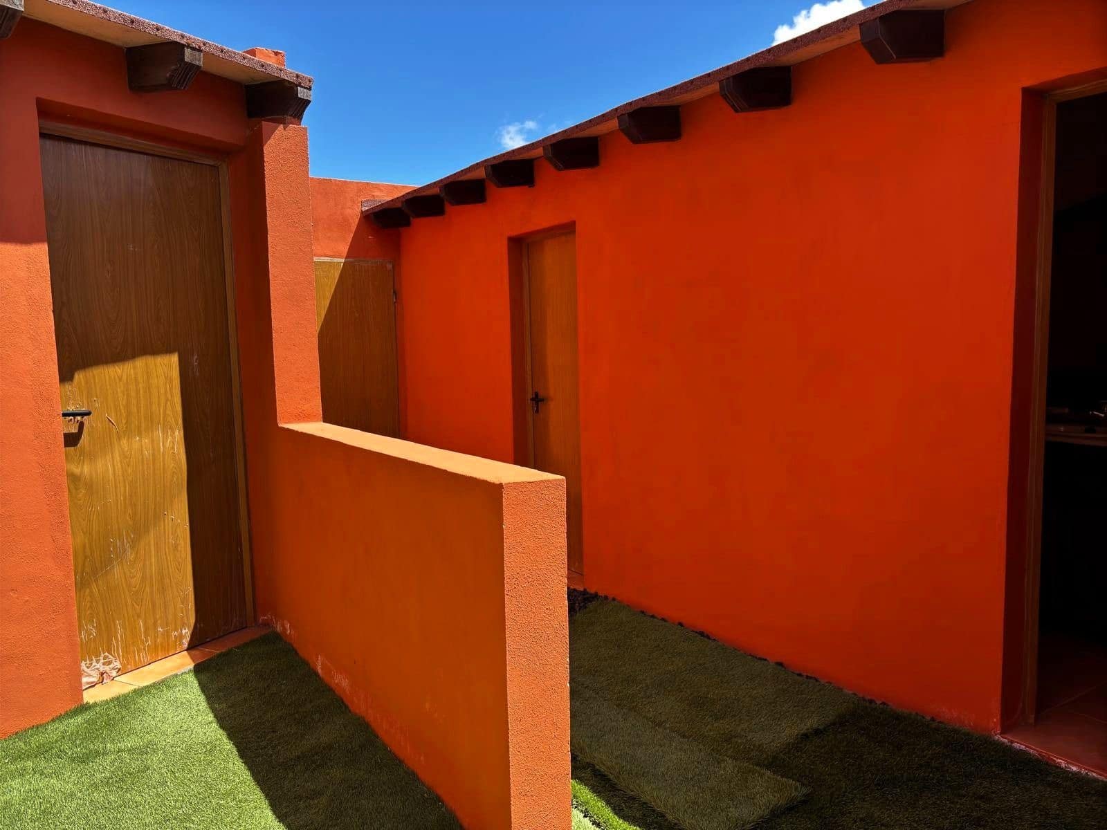 3 soveværelse Villa til salg i Antigua med swimmingpool garage - € 450.000 (Ref: 9176196)