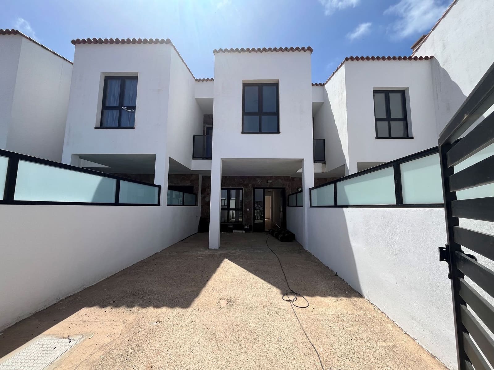 3 sypialnia Dom na sprzedaż w La Oliva z garażem - 249 000 € (Ref: 9284082)
