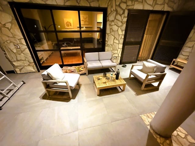 Chalet de 3 habitaciones en Antigua en venta con piscina garaje - 499.000 € (Ref: 9284084)