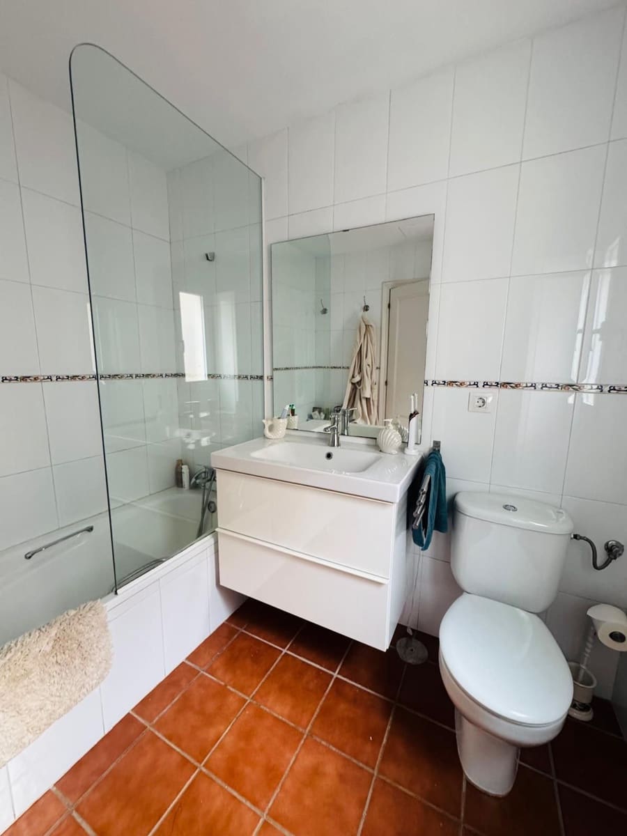 3 quarto Moradia para venda em Puerto del Rosario com piscina - 330 000 € (Ref: 9284086)