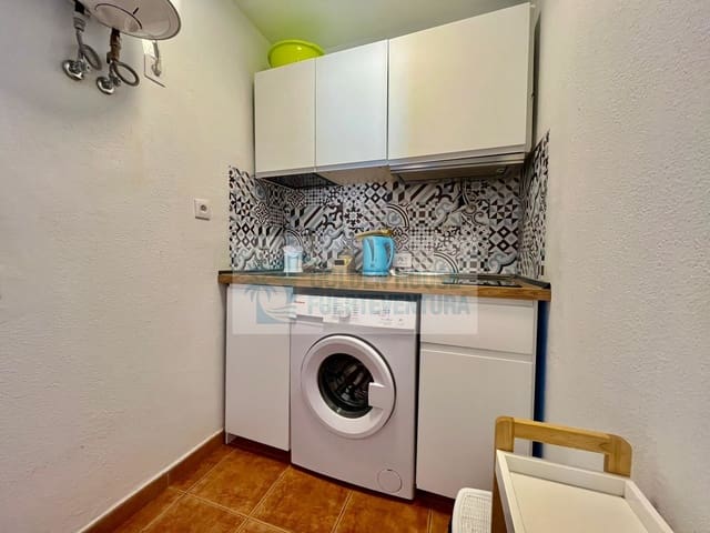 1 Zimmer Apartment zu verkaufen in Caleta de Fuste, Antigua mit Pool - 179.000 € (Ref: 9346876)