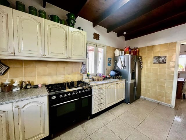 5 camera da letto Villa in vendita in Antigua con piscina garage - 499.000 € (Rif: 9410613)