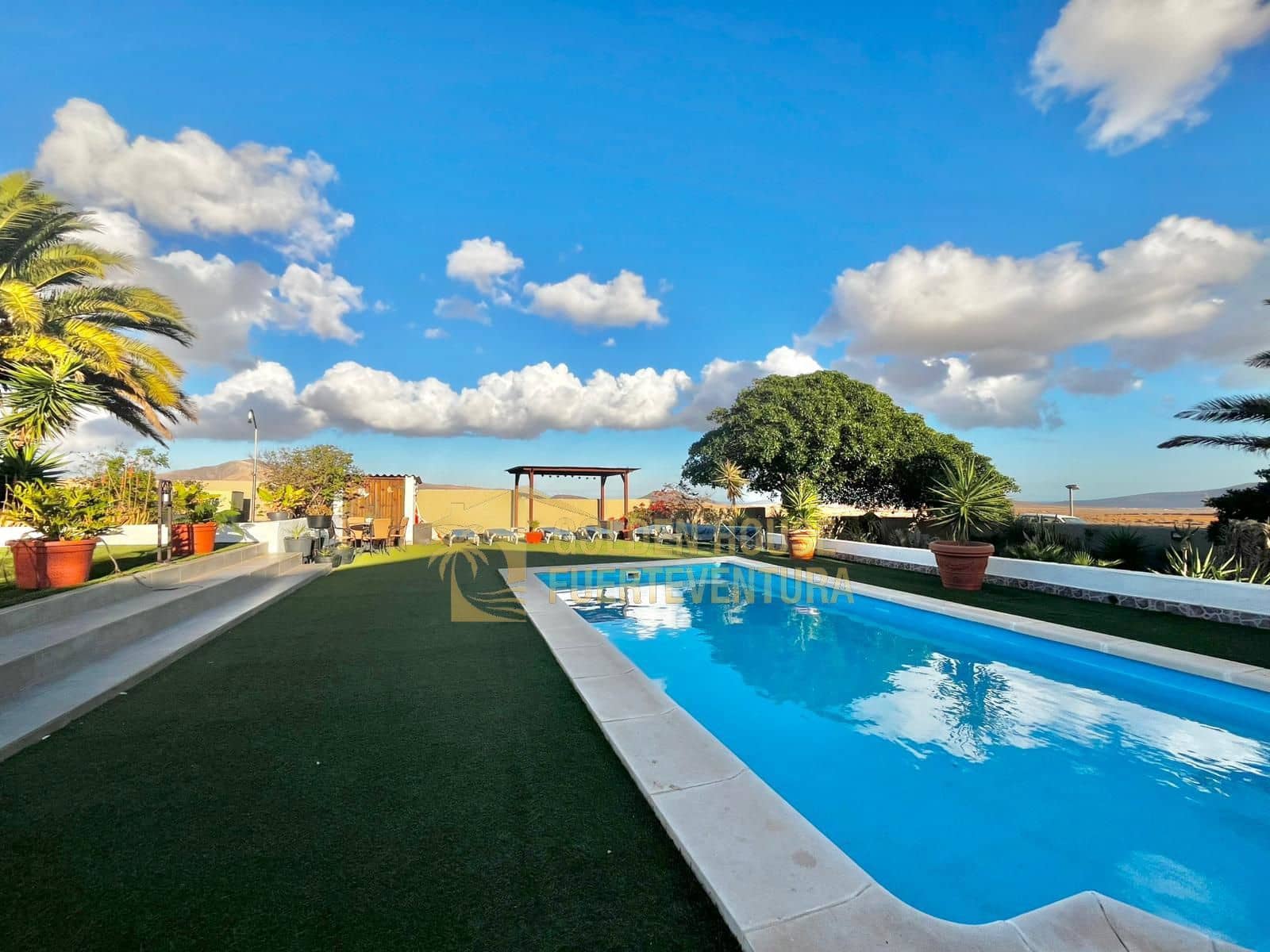 5 camera da letto Villa in vendita in Antigua con piscina garage - 499.000 € (Rif: 9410613)