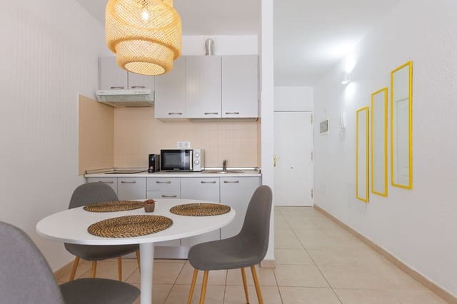 1 slaapkamer Flat te koop in Corralejo, La Oliva - € 170.000 (Ref: 9413638)