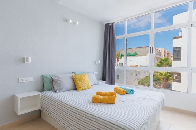 1 slaapkamer Flat te koop in Corralejo, La Oliva - € 170.000 (Ref: 9413638)