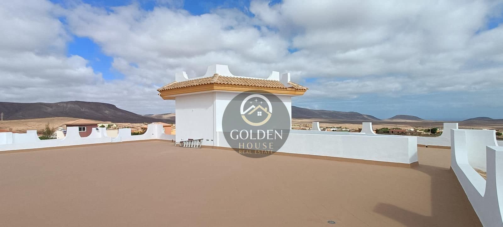 5 makuuhuone Huvila myytävänä paikassa Antigua mukana 
autotalli - 590 000 € (Ref: 9413642)