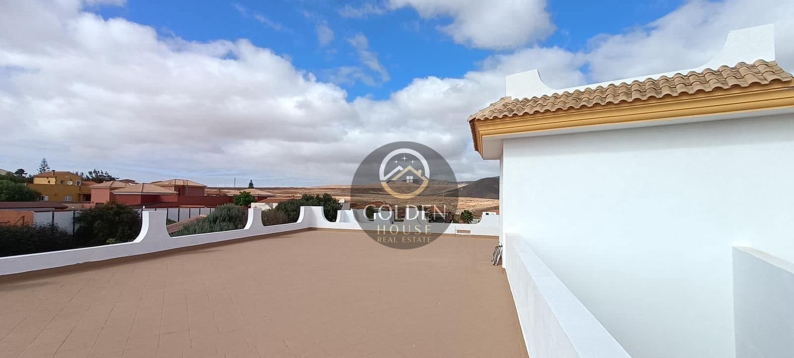 5 makuuhuone Huvila myytävänä paikassa Antigua mukana 
autotalli - 590 000 € (Ref: 9413642)