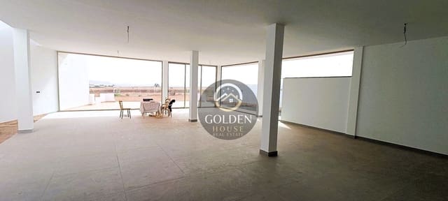 5 chambre Villa/Maison à vendre à Antigua avec garage - 590 000 € (Ref: 9413642)