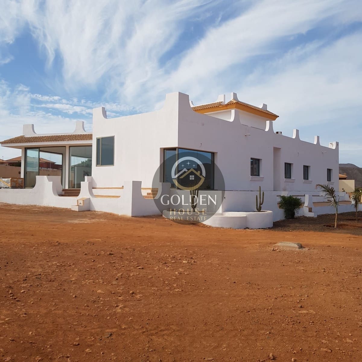 5 makuuhuone Huvila myytävänä paikassa Antigua mukana 
autotalli - 590 000 € (Ref: 9413642)