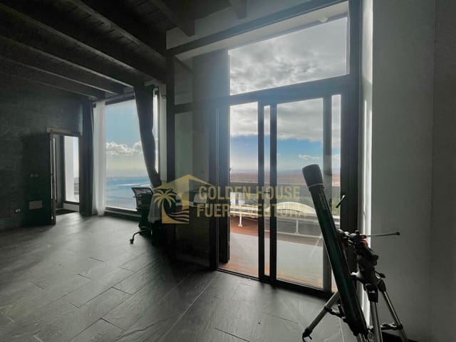 5 camera da letto Villa in vendita in Puerto del Rosario con piscina garage - 710.000 € (Rif: 9413644)