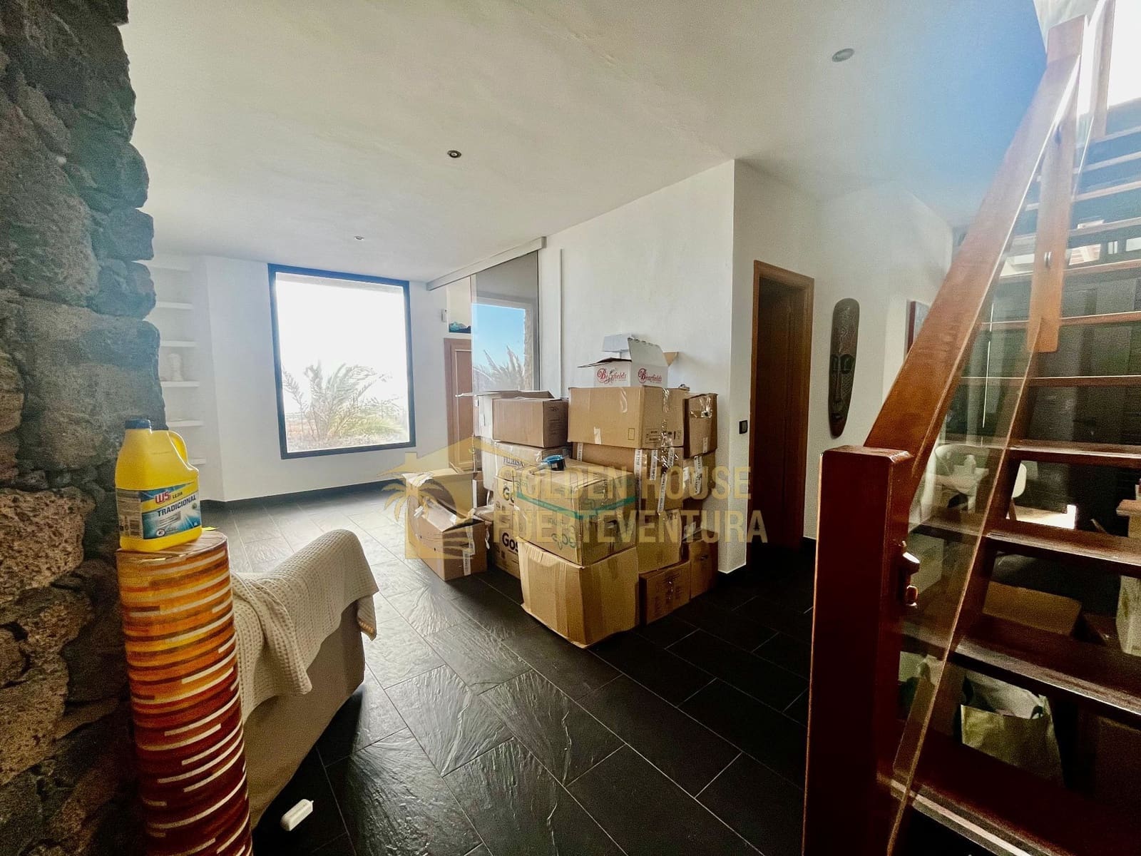 5 makuuhuone Huvila myytävänä paikassa Puerto del Rosario mukana uima-altaan 
autotalli - 710 000 € (Ref: 9413644)