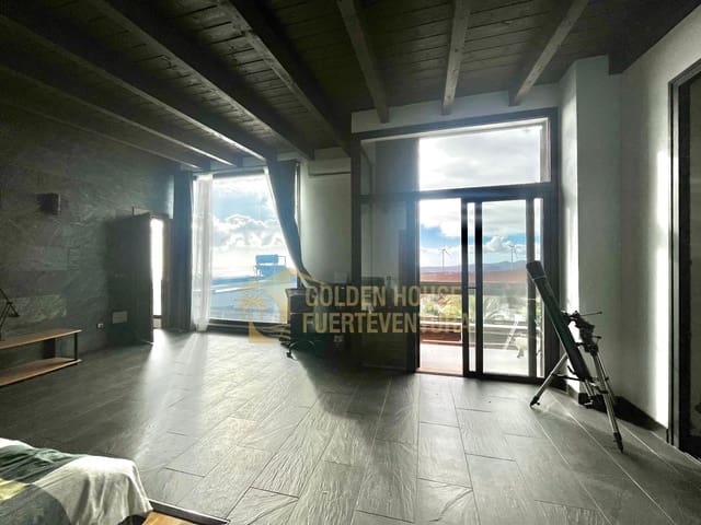 5 camera da letto Villa in vendita in Puerto del Rosario con piscina garage - 710.000 € (Rif: 9413644)