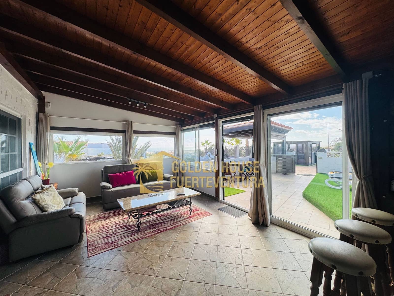 2 soveværelse Villa til salg i Parque Holandes med swimmingpool - € 550.000 (Ref: 9413645)