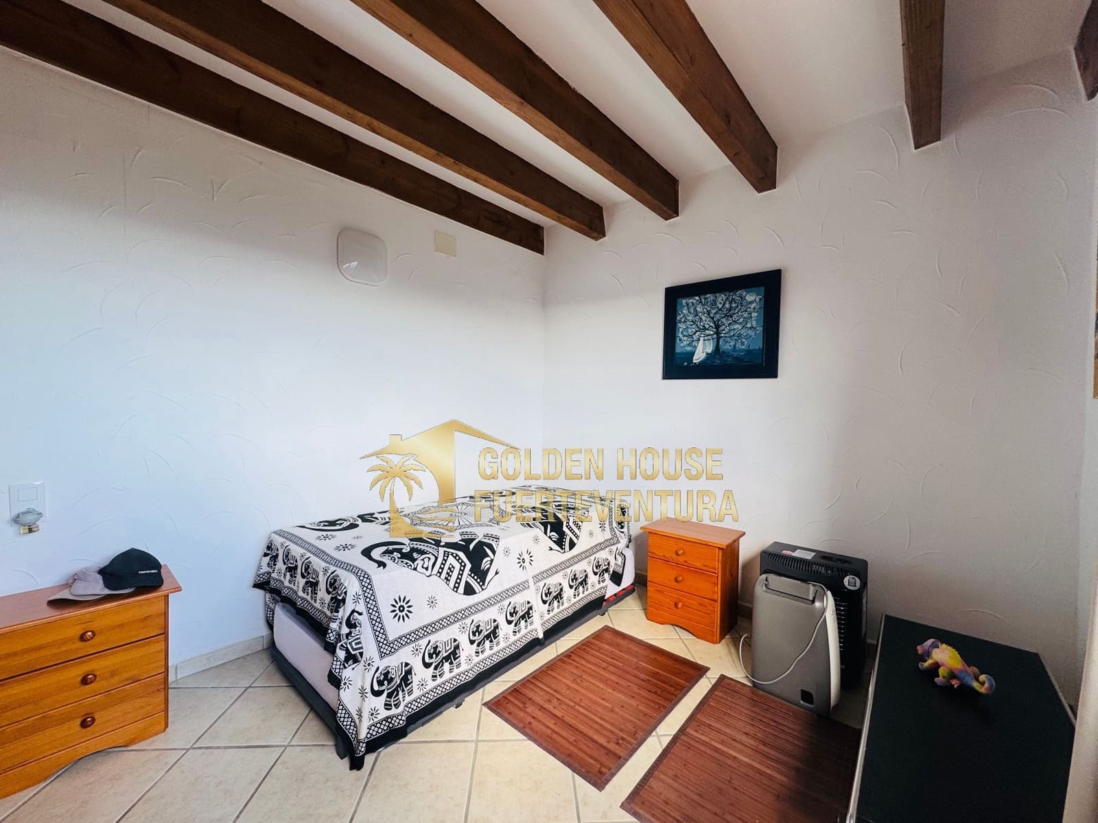 2 soveværelse Villa til salg i Parque Holandes med swimmingpool - € 550.000 (Ref: 9413645)