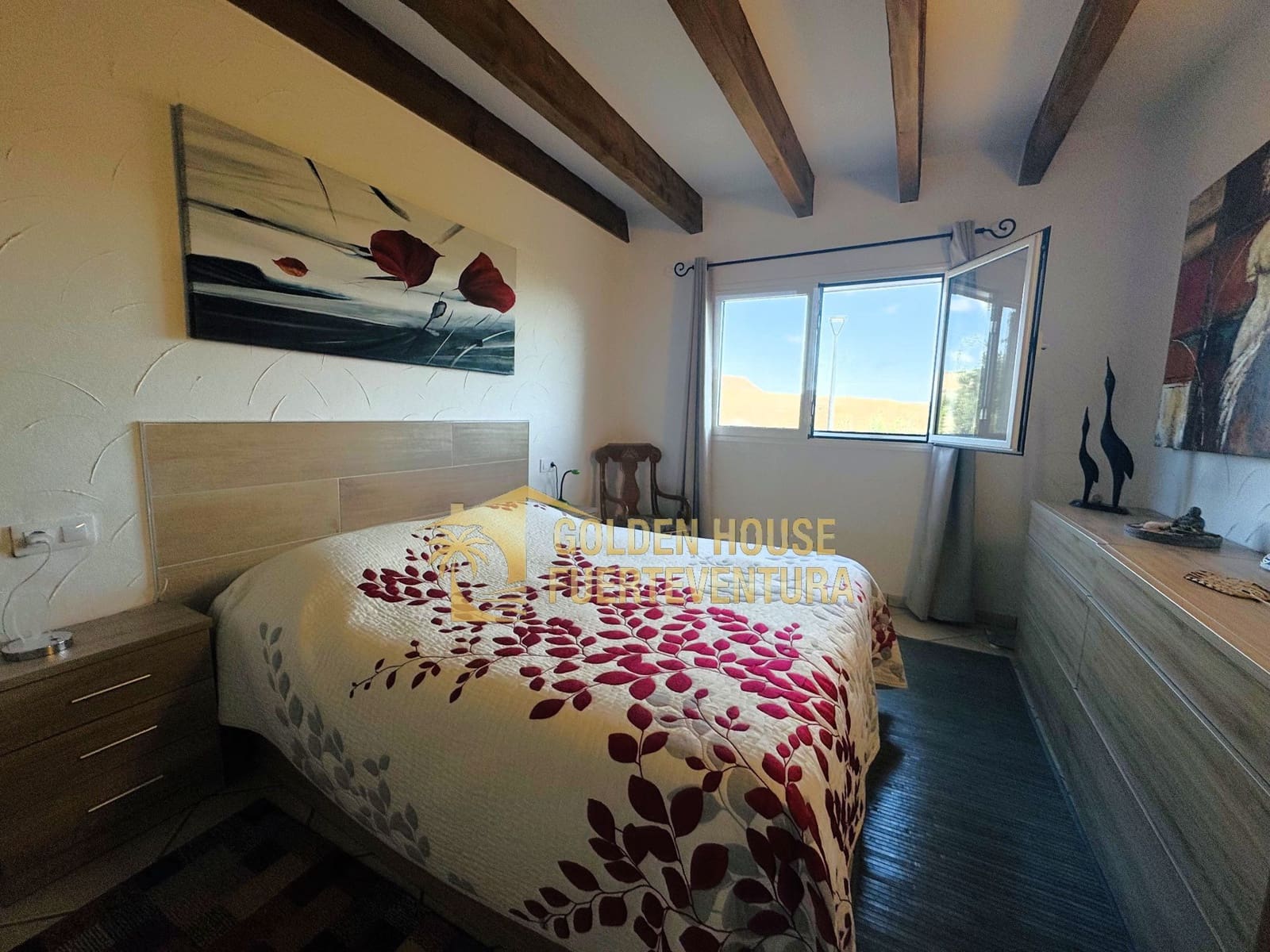 2 soveværelse Villa til salg i Parque Holandes med swimmingpool - € 550.000 (Ref: 9413645)