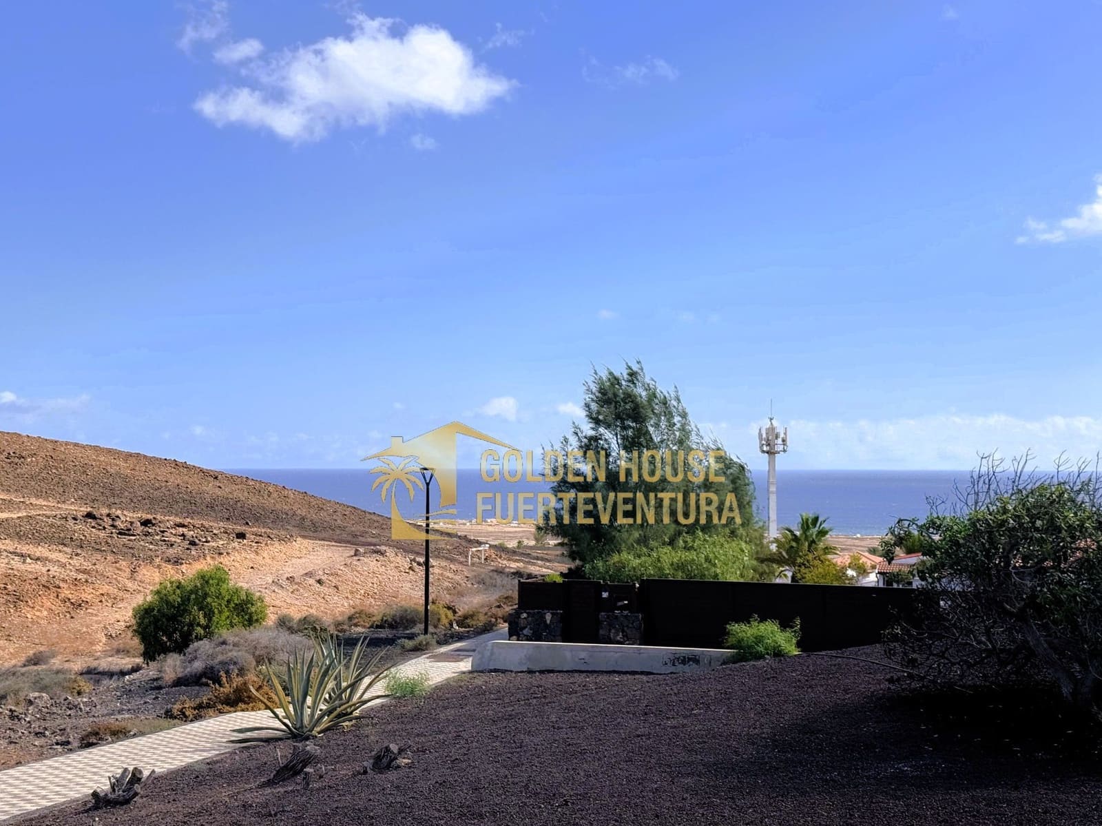 2 soveværelse Villa til salg i Parque Holandes med swimmingpool - € 550.000 (Ref: 9413645)