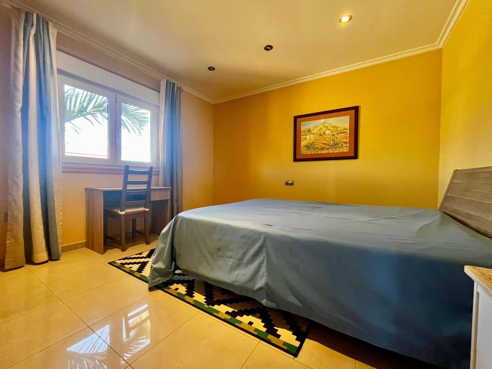 5 bedroom Villa for sale in Caleta de Fuste with pool garage - € 1,300,000 (Ref: 9436741)