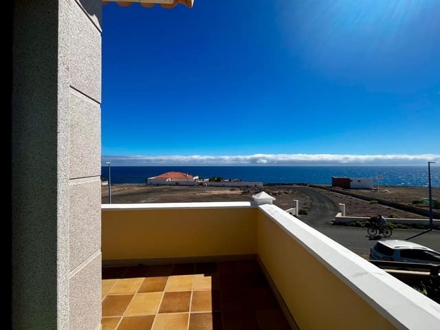 5 makuuhuone Huvila myytävänä paikassa Caleta de Fuste, Antigua mukana uima-altaan 
autotalli - 1 300 000 € (Ref: 9436741)