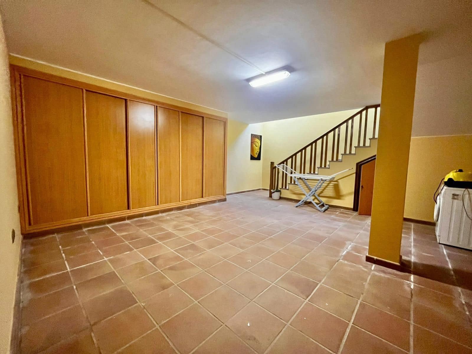 5 bedroom Villa for sale in Caleta de Fuste with pool garage - € 1,300,000 (Ref: 9436741)