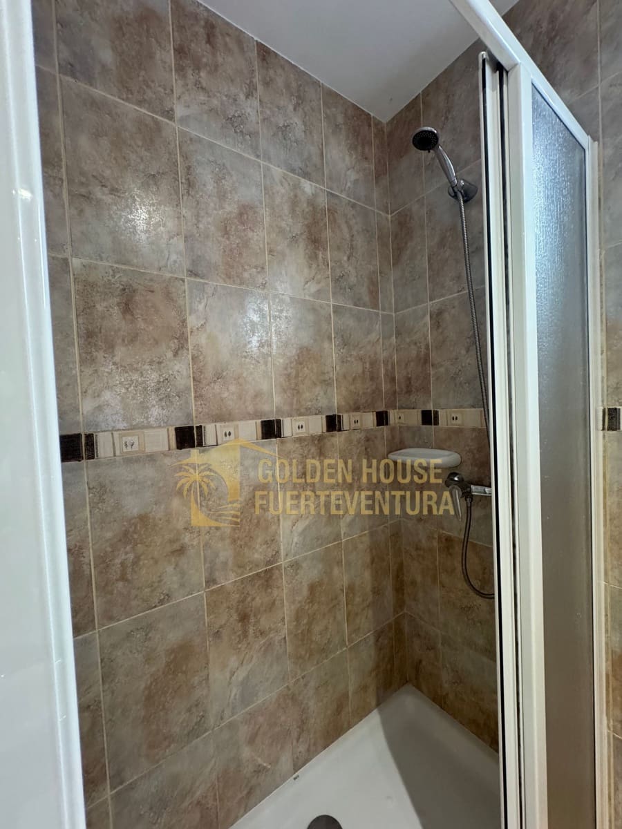 2 bedroom Apartment for sale in El Cotillo with pool garage - € 320,000 (Ref: 9496883)