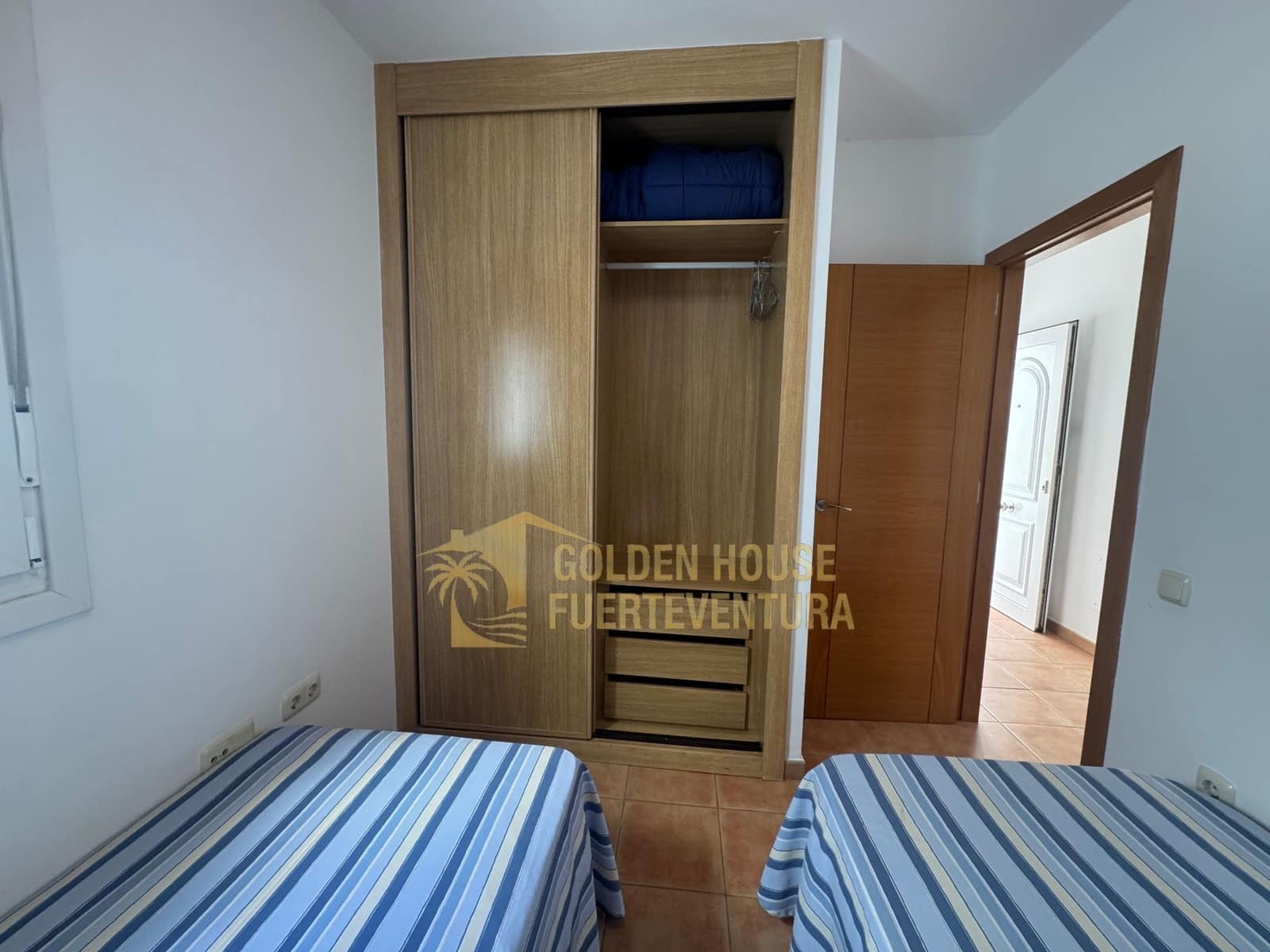 2 bedroom Apartment for sale in El Cotillo with pool garage - € 320,000 (Ref: 9496883)