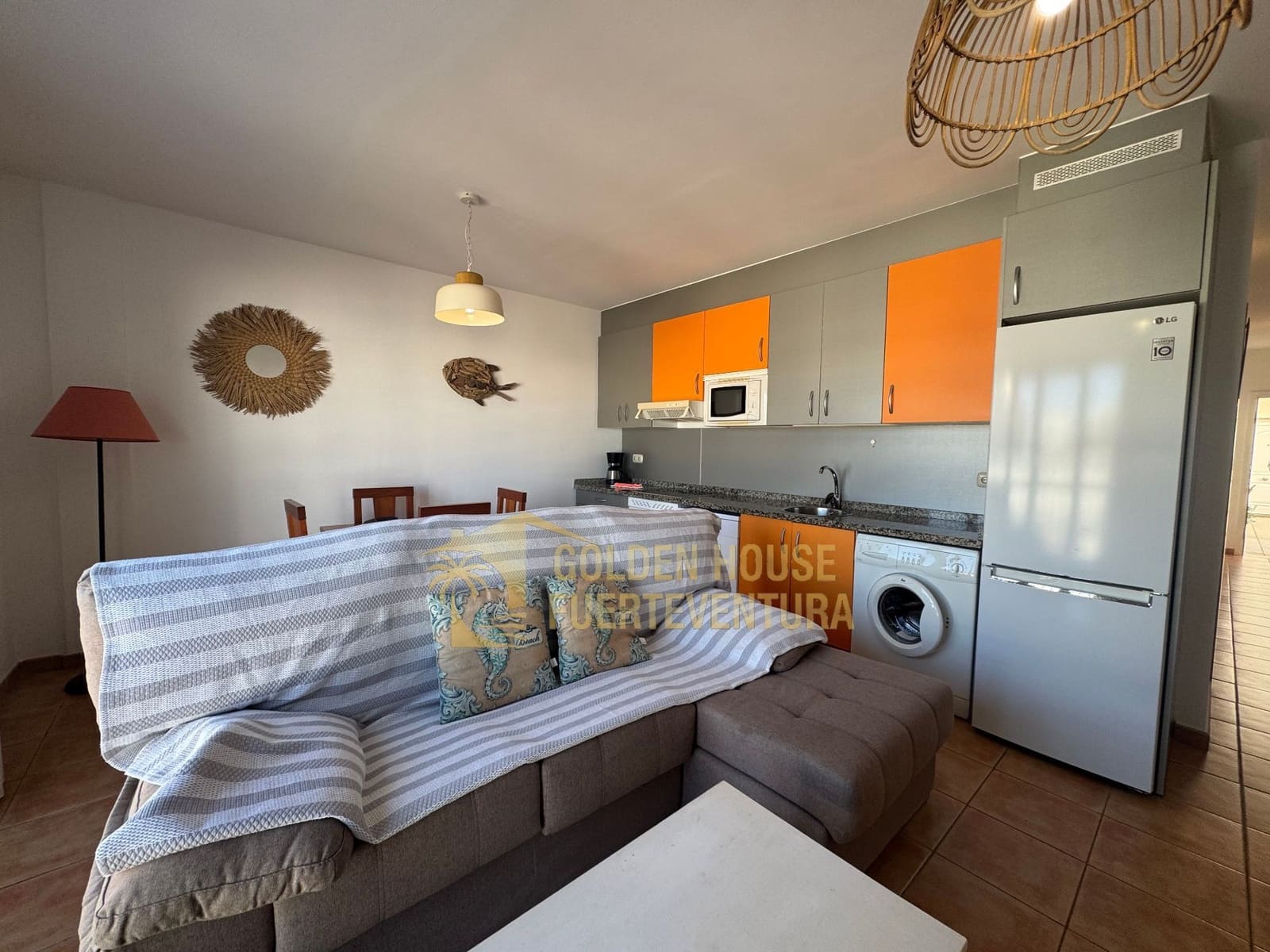 2 bedroom Apartment for sale in El Cotillo with pool garage - € 320,000 (Ref: 9496883)