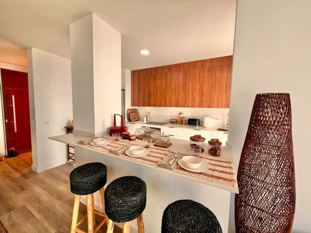 2 soverom Leilighet til salgs i Caleta de Fuste, Antigua med svømmebasseng garasje - € 380 000 (Ref: 9550842)