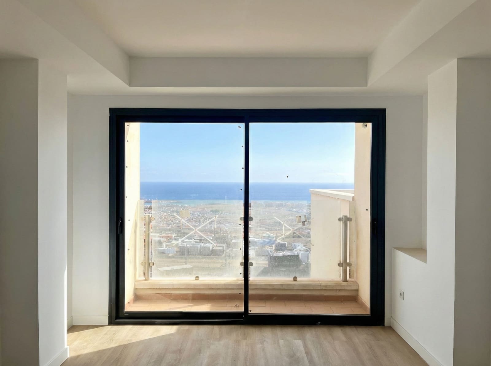 2 soveværelse Lejlighed til salg i Caleta de Fuste med swimmingpool garage - € 330.000 (Ref: 9550843)