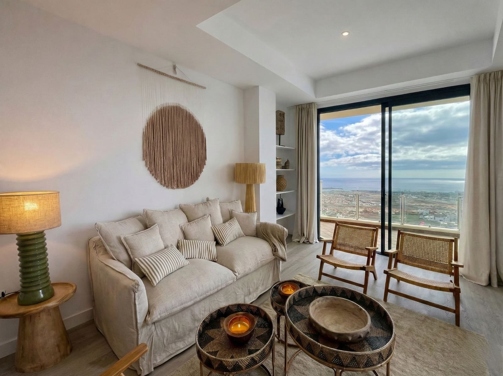 2 soveværelse Lejlighed til salg i Caleta de Fuste med swimmingpool garage - € 330.000 (Ref: 9550843)