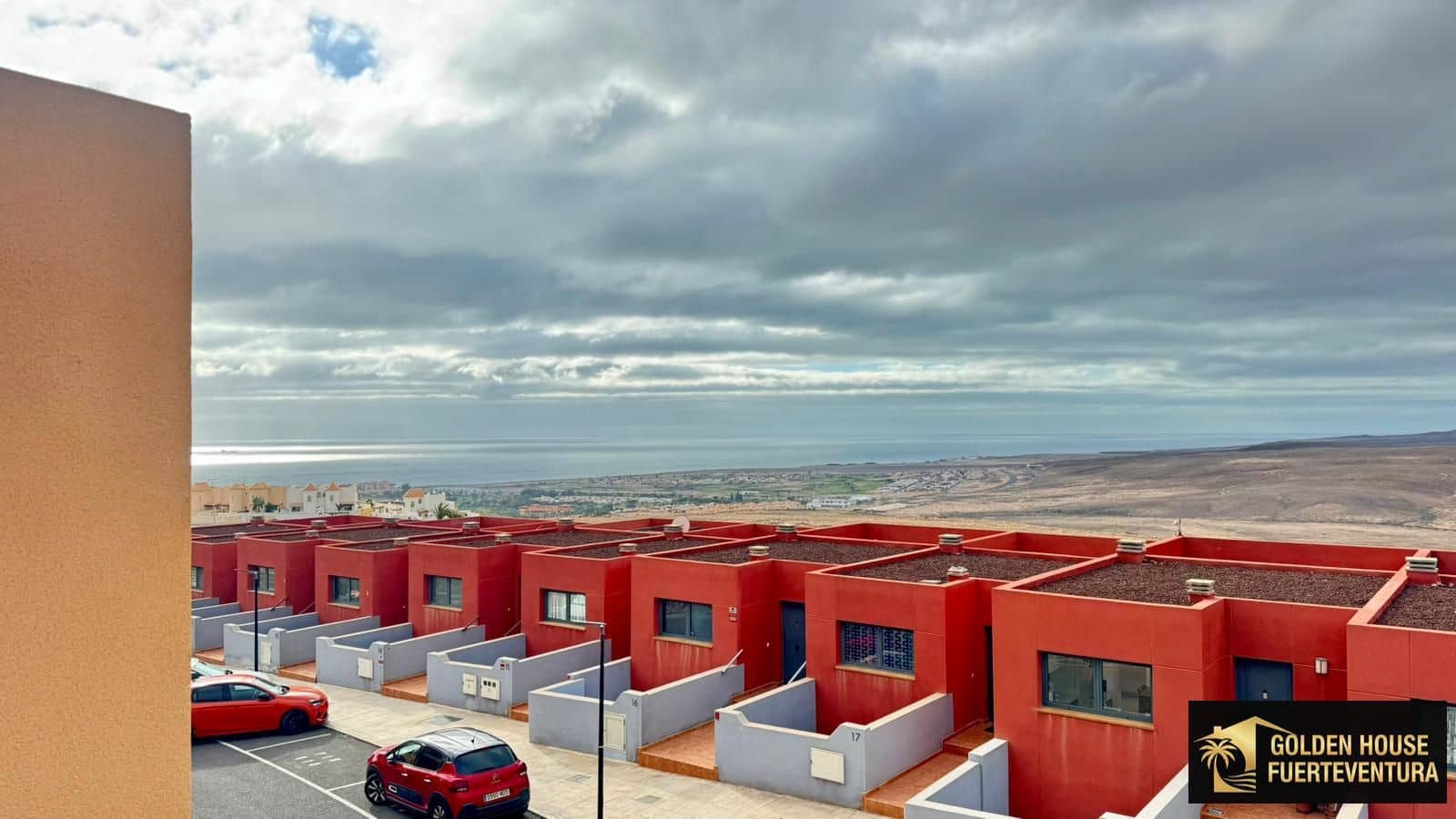 3 bedroom Townhouse for sale in Caleta de Fuste with pool garage - € 300,000 (Ref: 9598722)