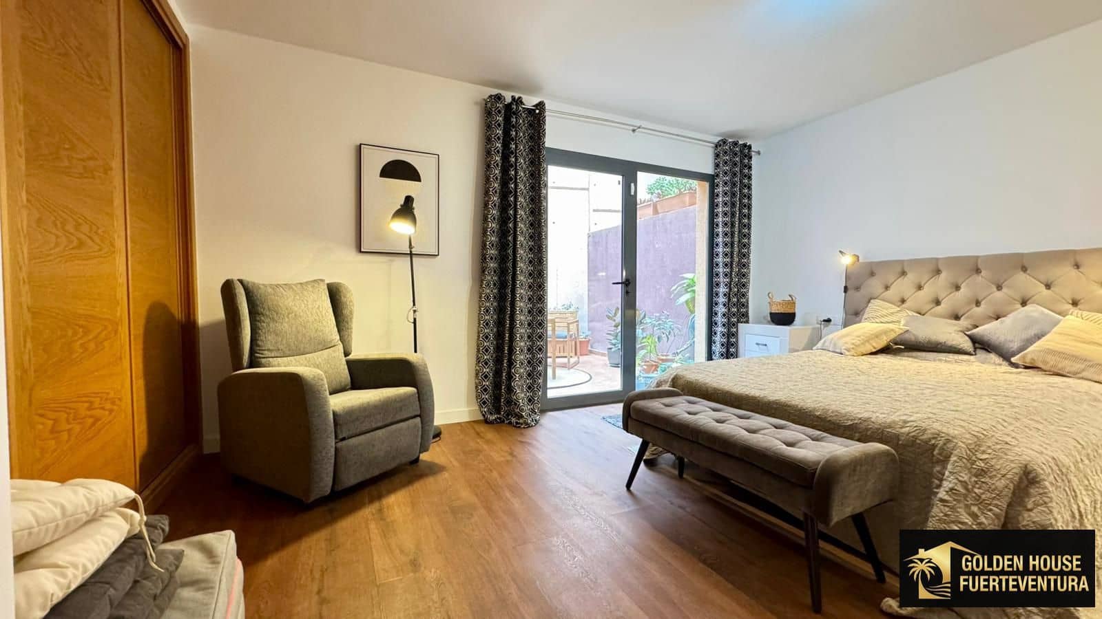 3 bedroom Townhouse for sale in Caleta de Fuste with pool garage - € 300,000 (Ref: 9598722)