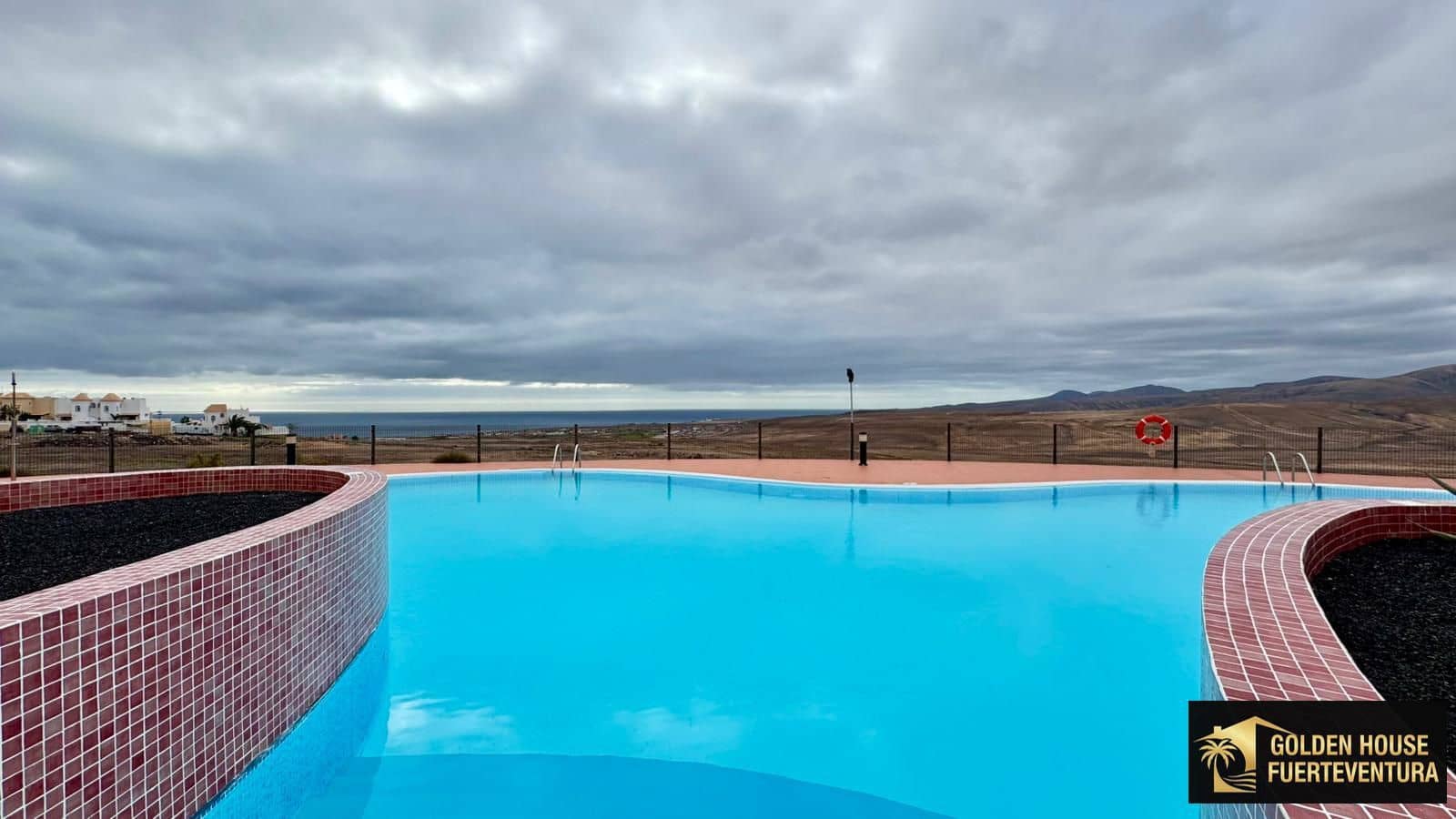 3 bedroom Townhouse for sale in Caleta de Fuste with pool garage - € 300,000 (Ref: 9598722)