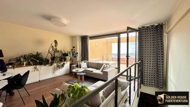 3 slaapkamer Huis te koop in Caleta de Fuste, Antigua met zwembad garage - € 300.000 (Ref: 9598722)